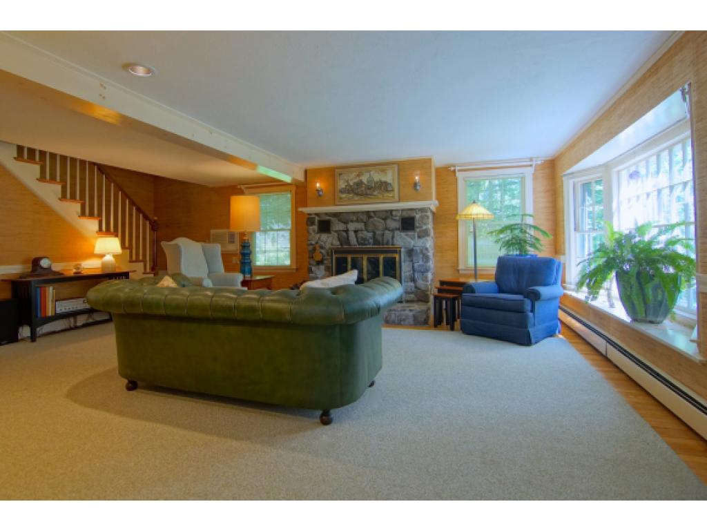 8 Alder Avenue Rye, NH 03870 - Photo 3 of 36