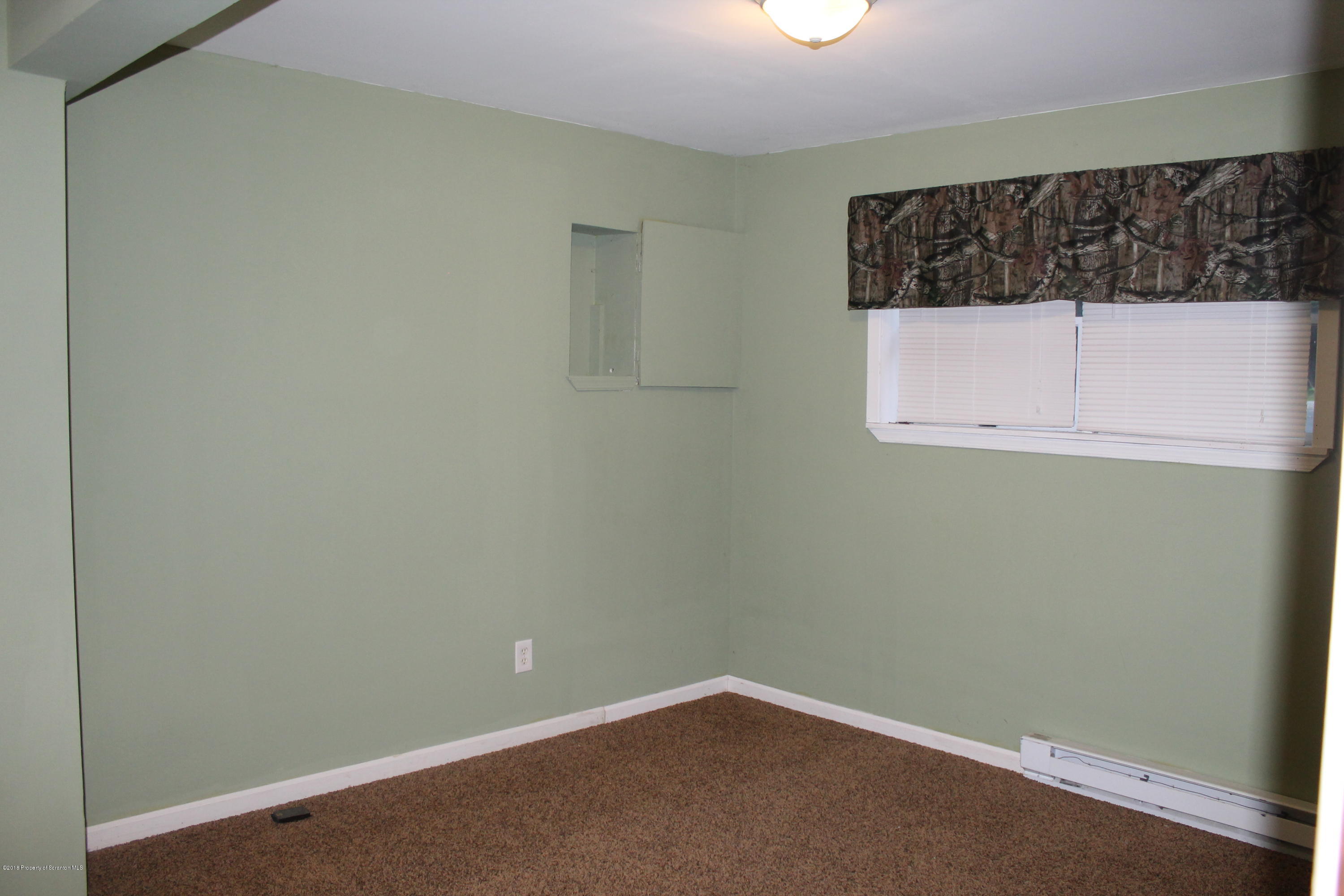 1084 Woodstock Road Newfoundland, PA 18445 - Photo 18 of 28 Gallery Image 18