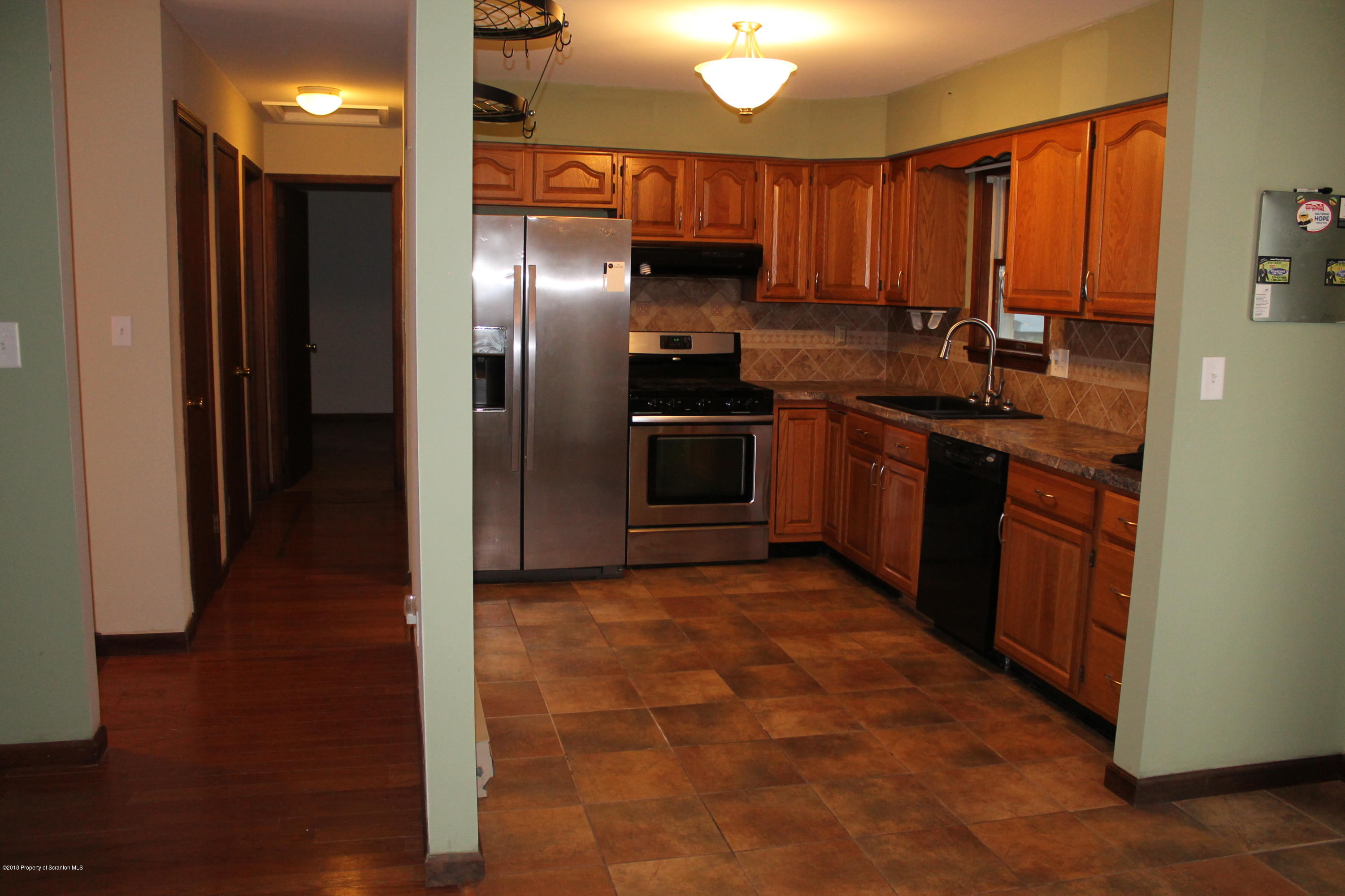 1084 Woodstock Road Newfoundland, PA 18445 - Photo 8 of 28 Gallery Image 8