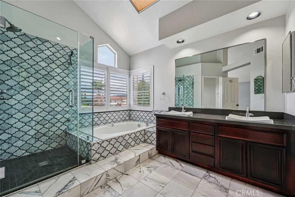 901 Clearwood Avenue Riverside, CA 92506 - Photo 21 of 39