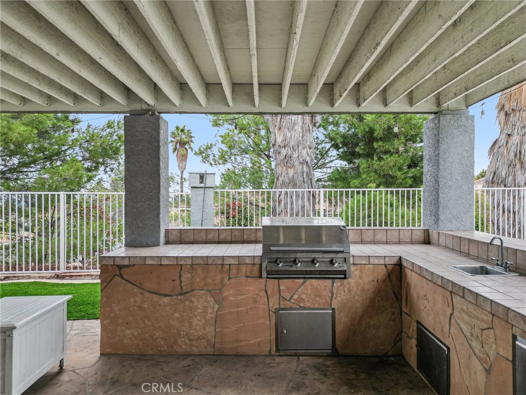 901 Clearwood Avenue Riverside, CA 92506 - Photo 29 of 39