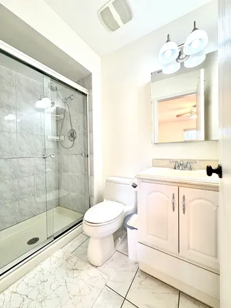 $2,500 | 1212 Williams Port Drive, Unit 4, Westmont, IL 60559