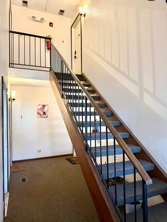 $2,500 | 1212 Williams Port Drive, Unit 4, Westmont, IL 60559