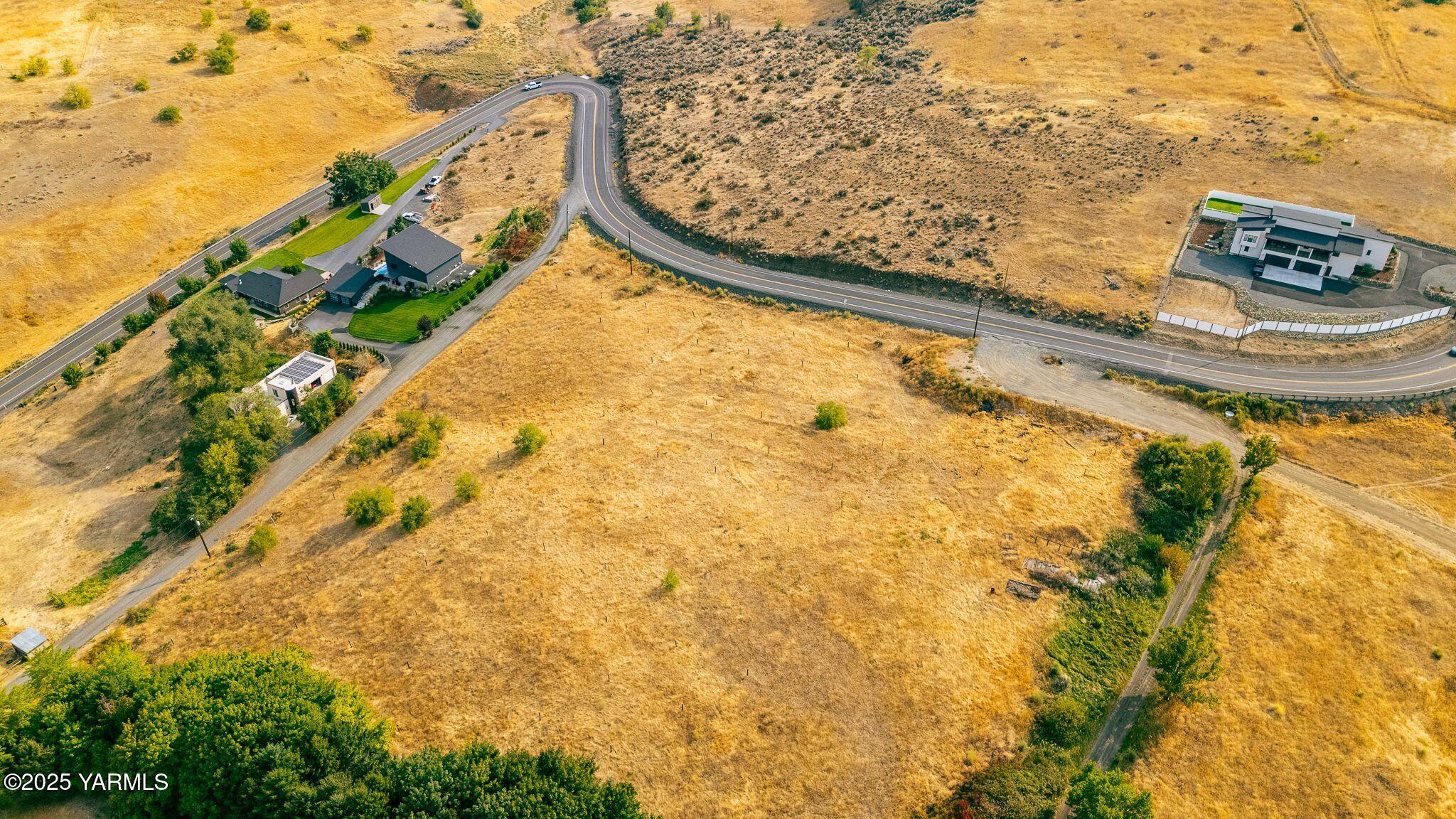 Nka Prospect Way Yakima, WA 98908 - Photo 10 of 10 a view of swimming pool
