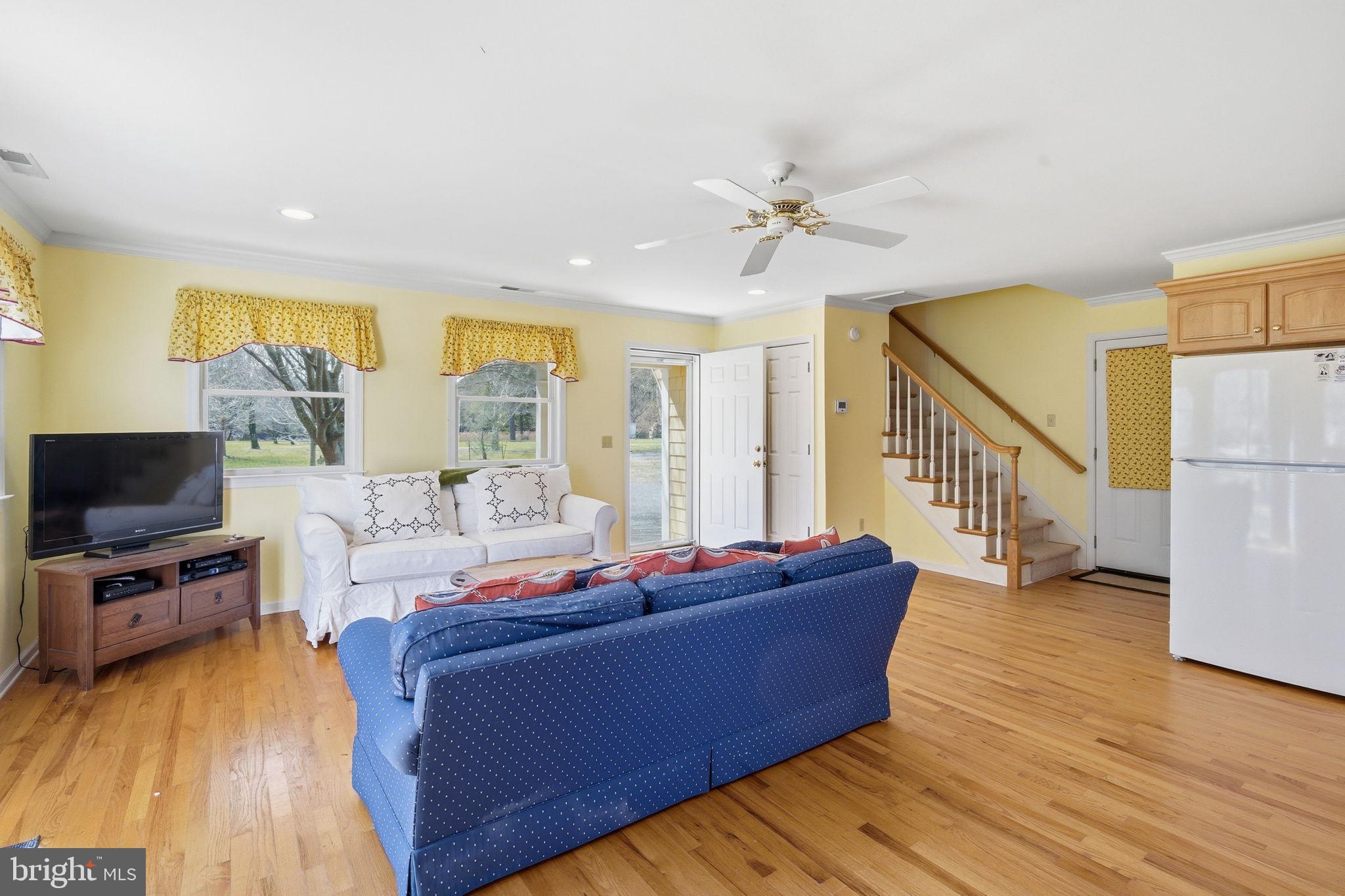 4573 Bringman Farm Road Oxford, MD 21654 - Photo 32 of 42 Guest House Living Area