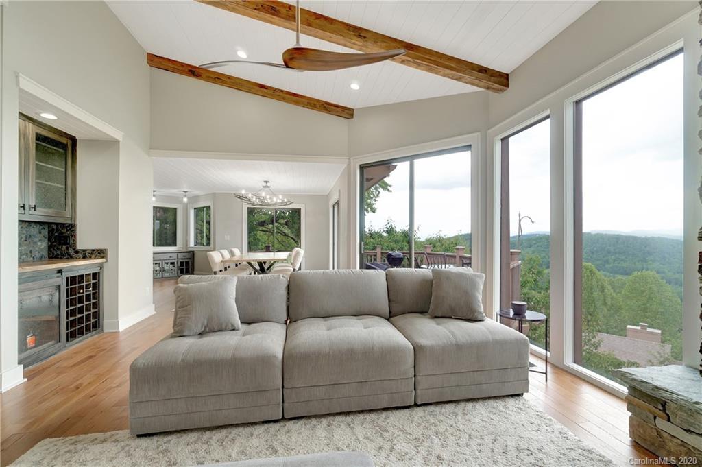 165 Country Ridge Road Hendersonville, NC 28739 - Photo 3 of 24 Gallery Image 3