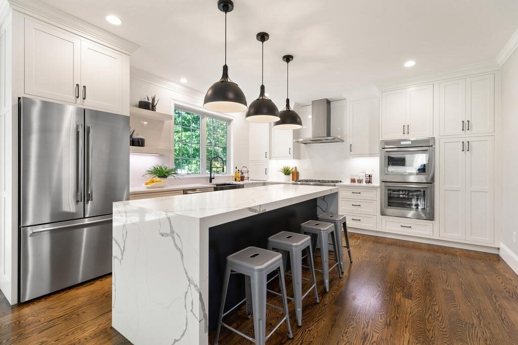 33 Spring Road Needham, MA 02494 - Photo 9 of 42 Gallery Image 9