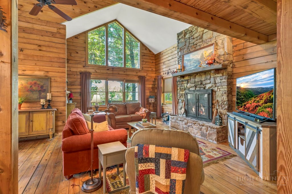 473 Double Knob Road Banner Elk, NC 28604 - Photo 16 of 48 Gallery Image 16
