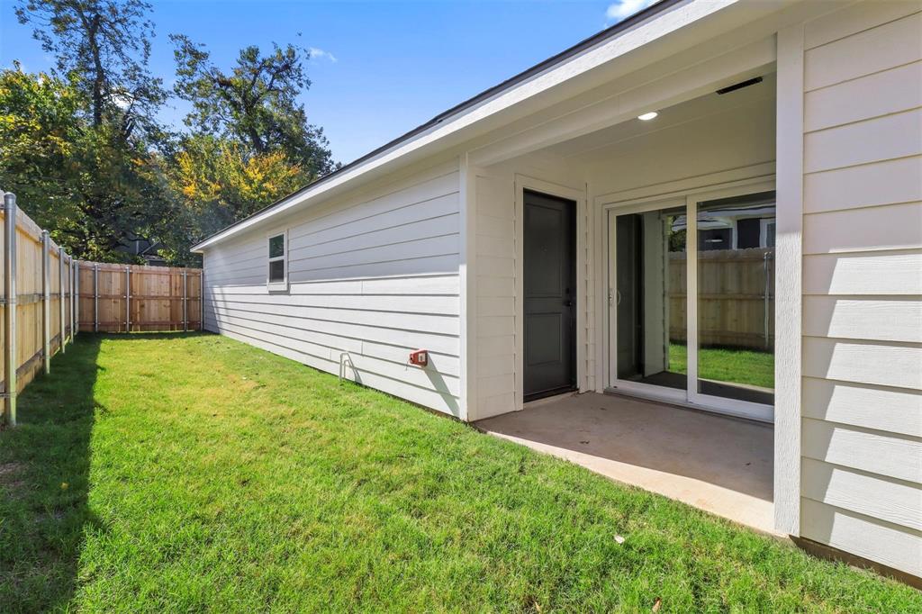 514 North Rusk Avenue, Unit 516 Denison, TX 75020 - Photo 14 of 15