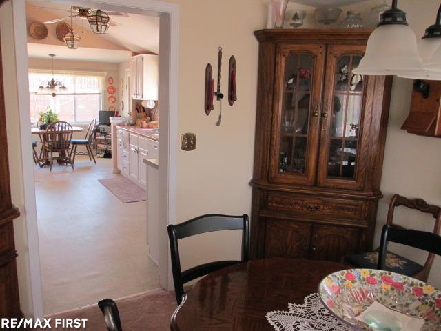 6004 Lakeshore Road Fort Gratiot, MI 48059 - Photo 16 of 33