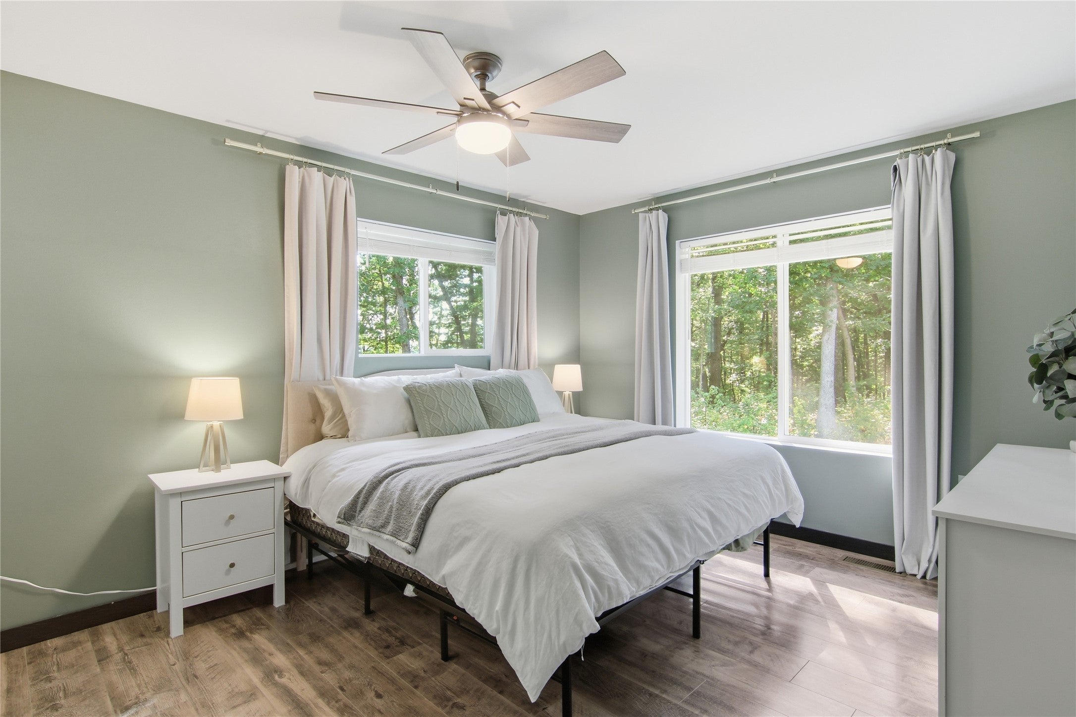 6040 Sandstone Road Eau Claire, WI 54701 - Photo 36 of 46 Gallery Image 36