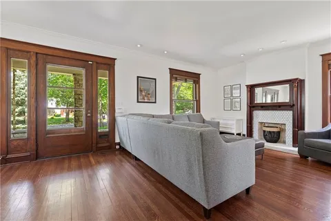 $625,000 | 3118 Karnes Boulevard, Kansas City, MO 64111