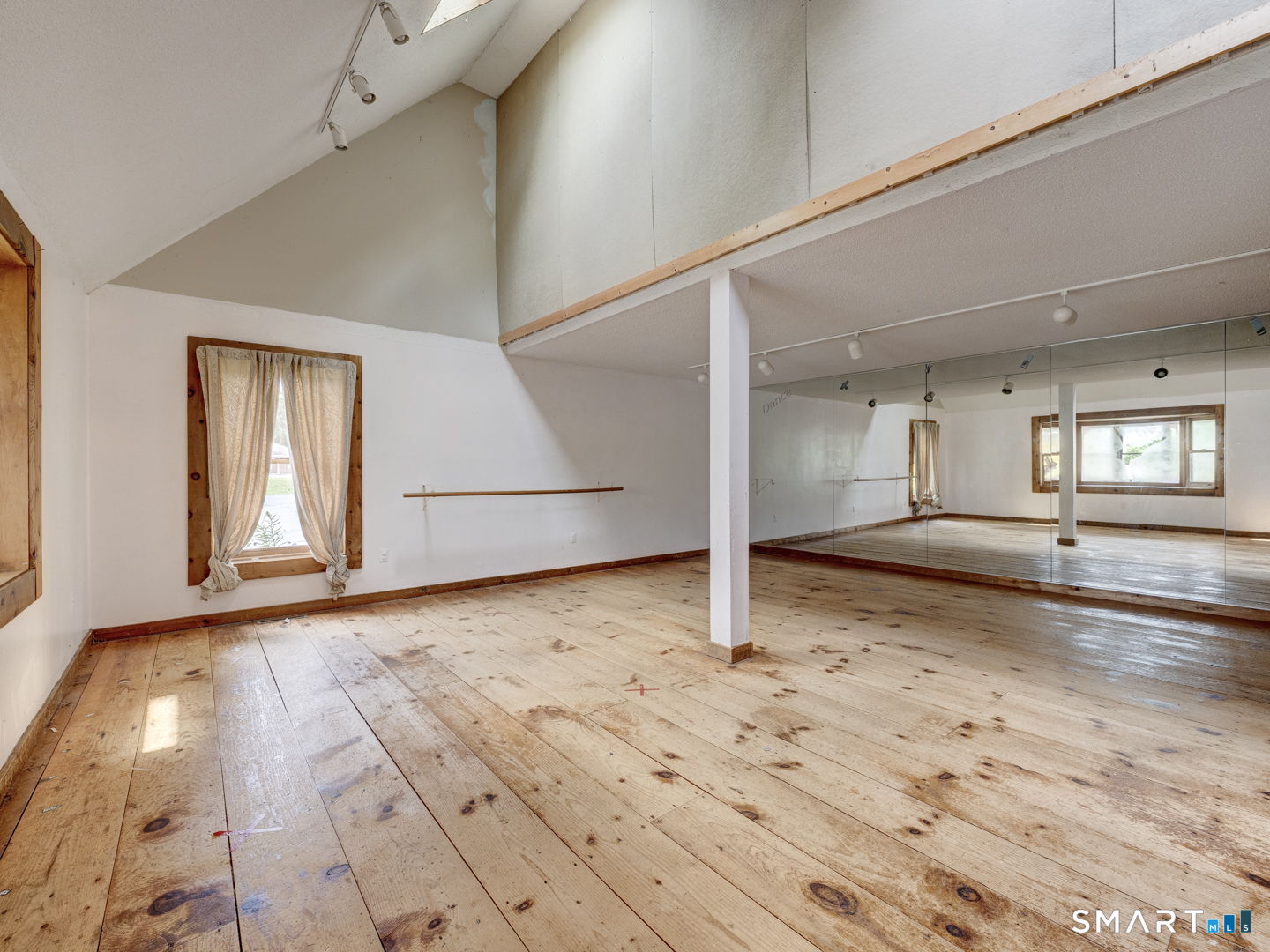 596 Main Street Somers, CT 06071 - Photo 31 of 38