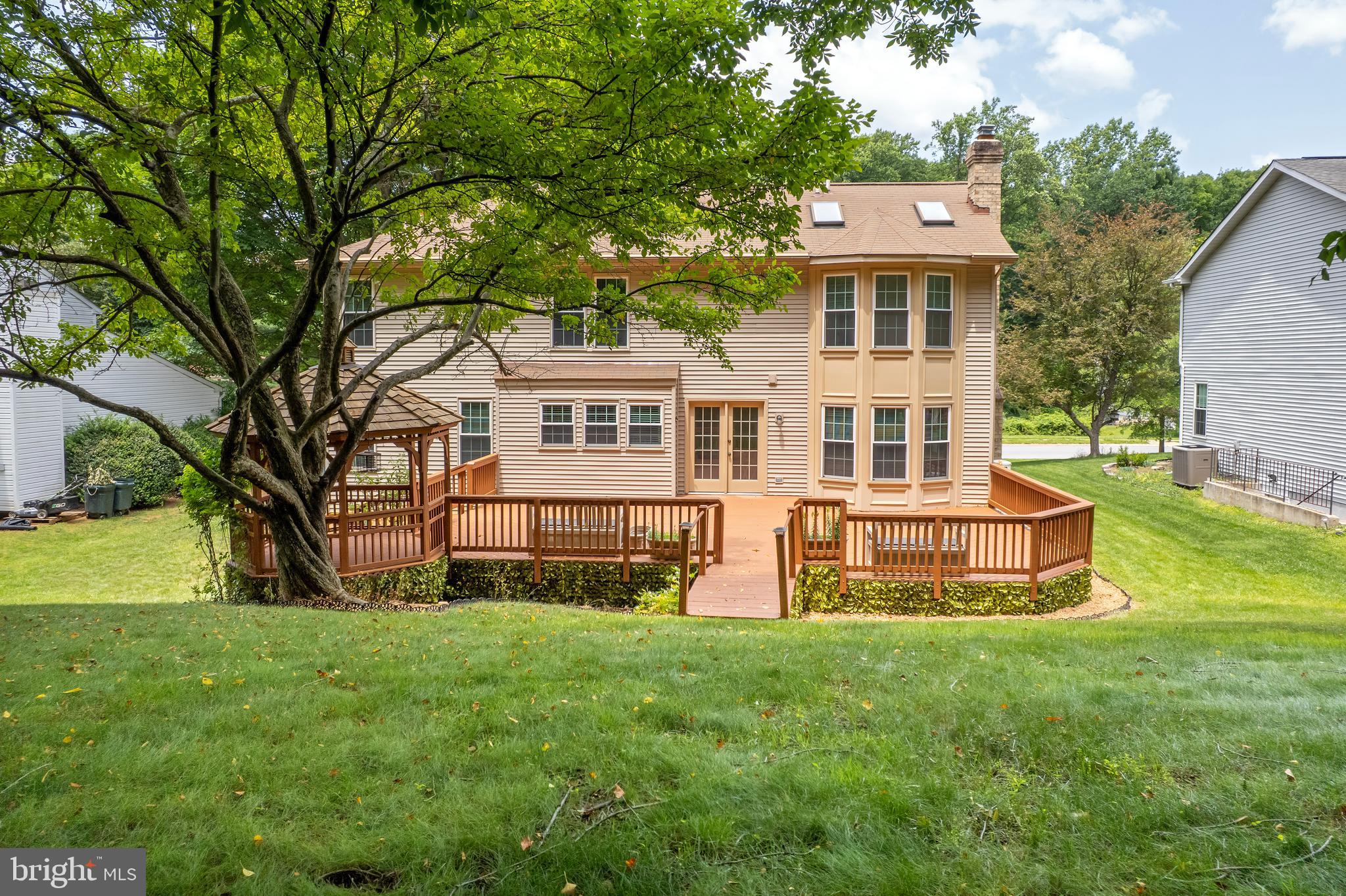 9391 Spring Water Path Jessup, MD 20794 - Photo 54 of 66 Back exterior