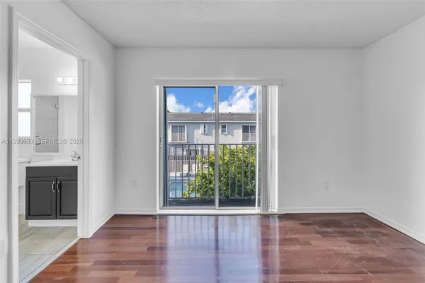 $3,100 | 5240 Northwest 109th Avenue, Unit 4, Doral, FL 33178