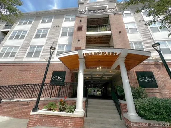 an outdoor view of a building