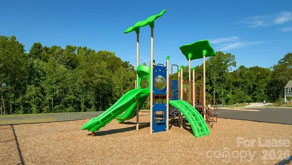 $2,100 | 163 Court House Avenue, York, SC 29745