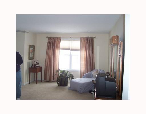 131 Lentz Road Latrobe, PA 15650 - Photo 8 of 18 Master Bedroom. MASTER SITTING AREA, WITH WINDOW