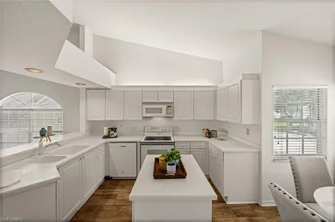 $470,000 | 13100 Hamilton Harbour Drive, Unit G11, Naples, FL 34110