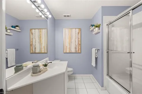 $470,000 | 13100 Hamilton Harbour Drive, Unit G11, Naples, FL 34110