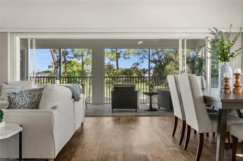 $470,000 | 13100 Hamilton Harbour Drive, Unit G11, Naples, FL 34110