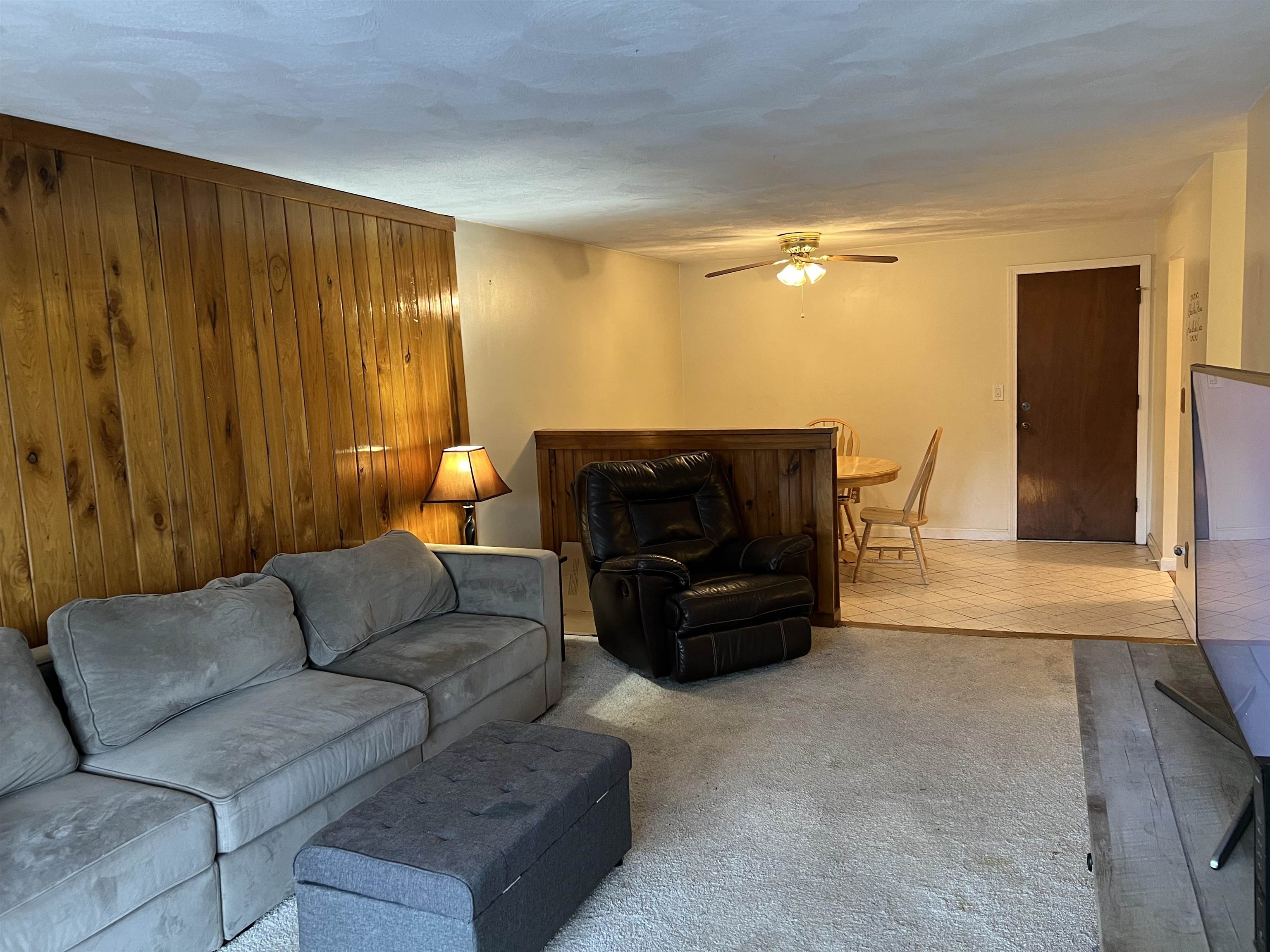 12 Strawberry Bank Road, Unit 18 Nashua, NH 03062 - Photo 7 of 19 Gallery Image 7