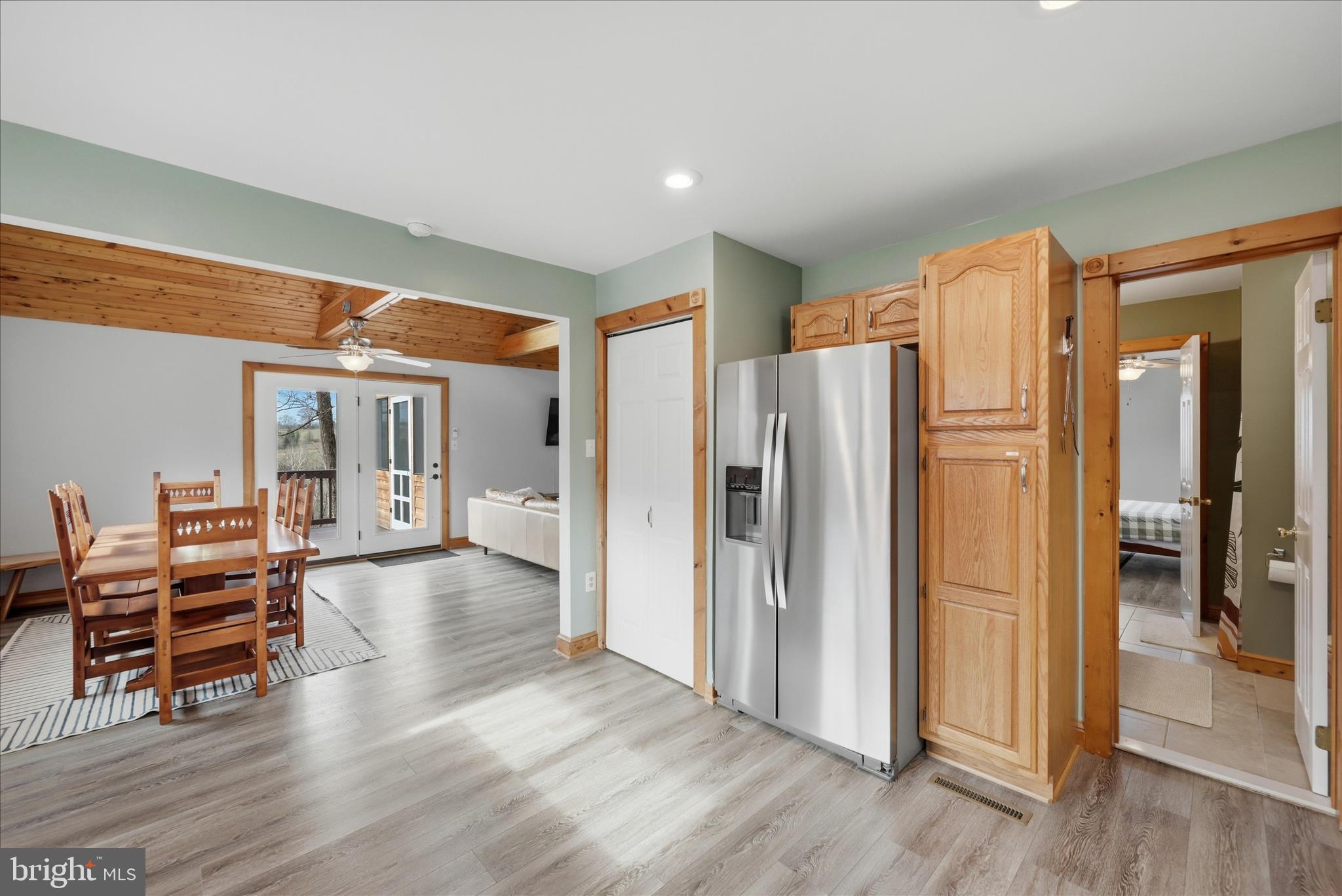 325 Fox Ridge Drive Strasburg, VA 22657 - Photo 18 of 73 Kitchen