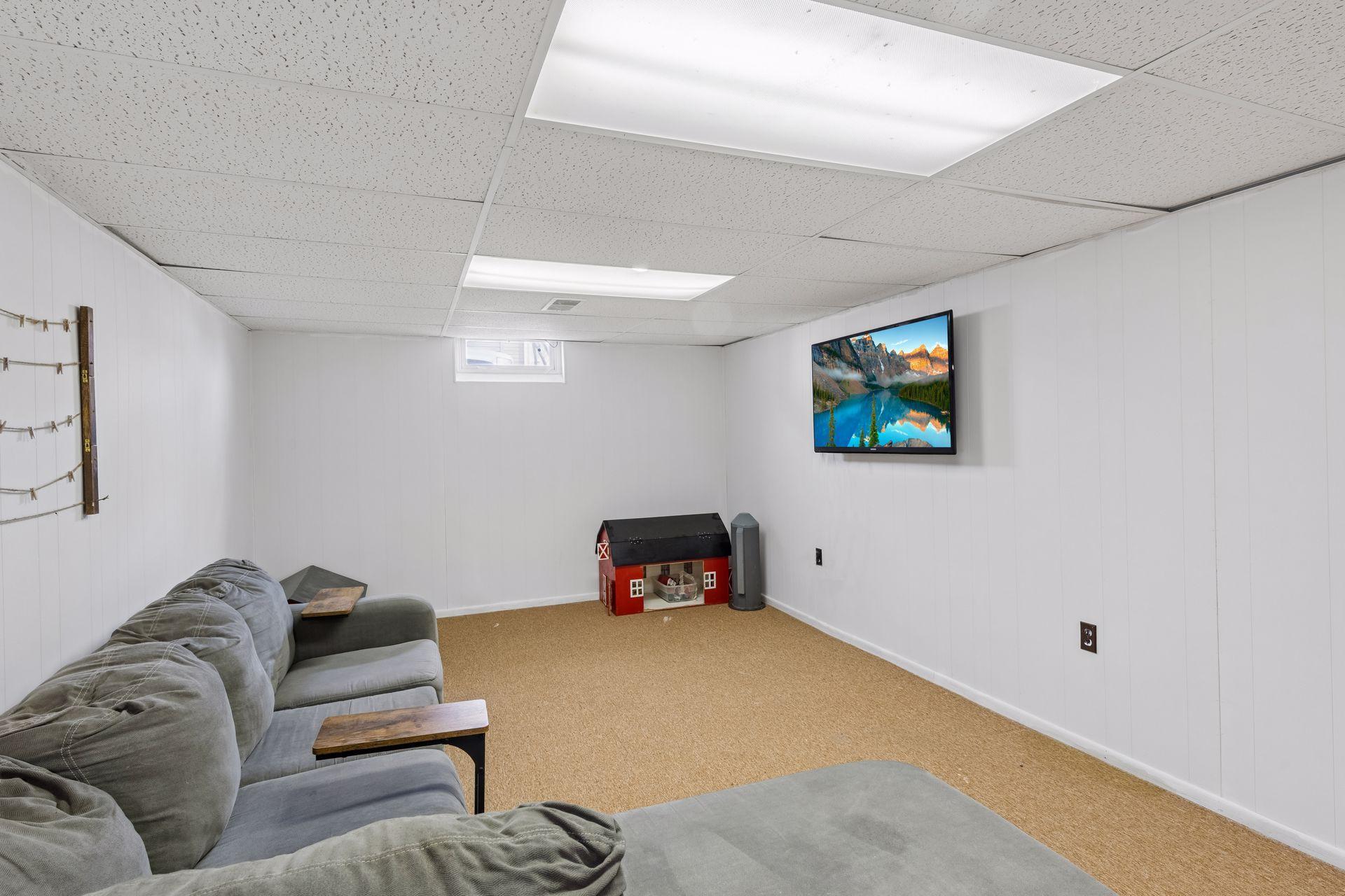 211 Hickory Street South Lester Prairie, MN 55354 - Photo 12 of 19