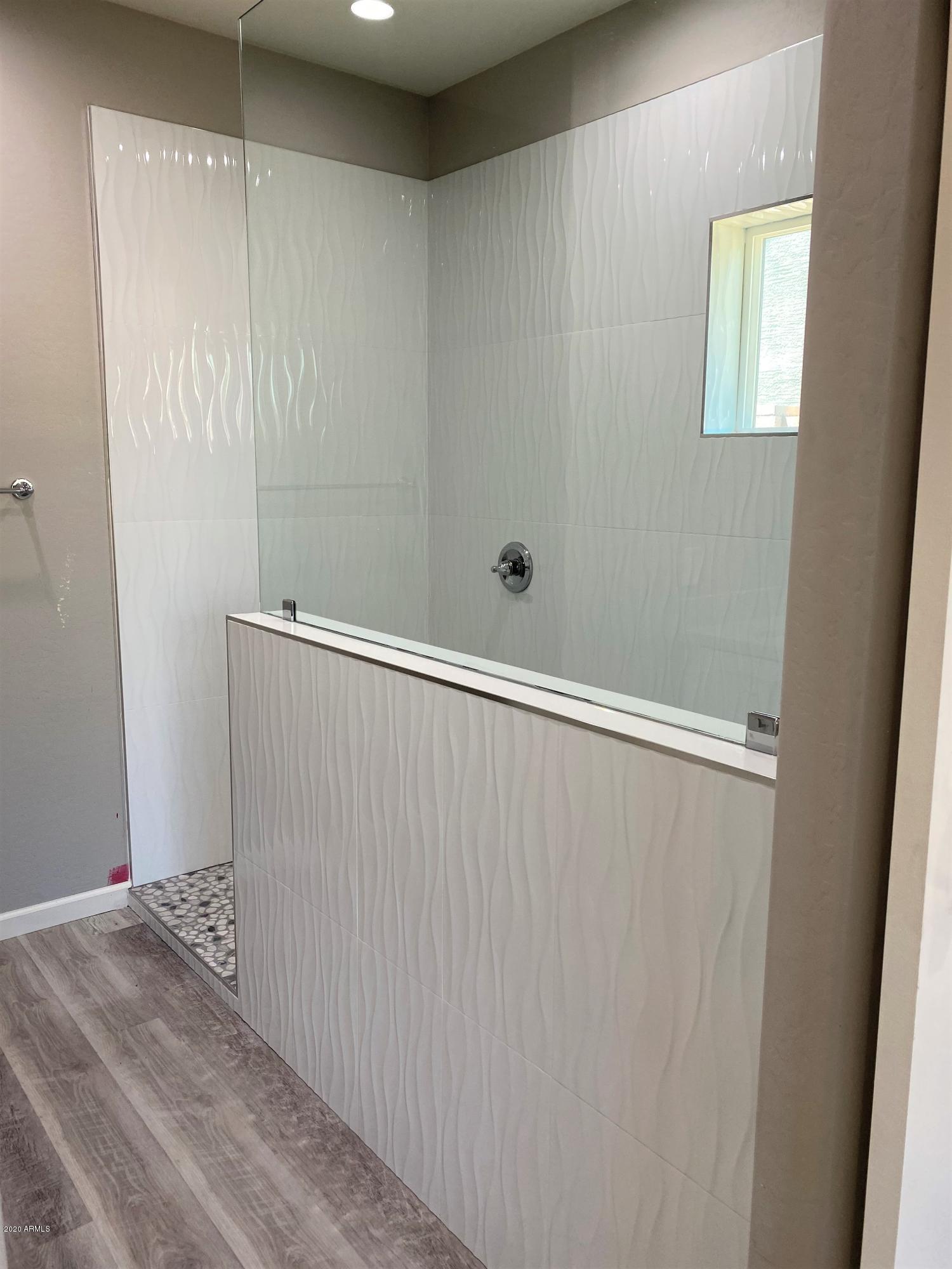 520 West Harwell Rd. Phoenix, AZ 85041 - Photo 14 of 17 lot 68 master shower 2