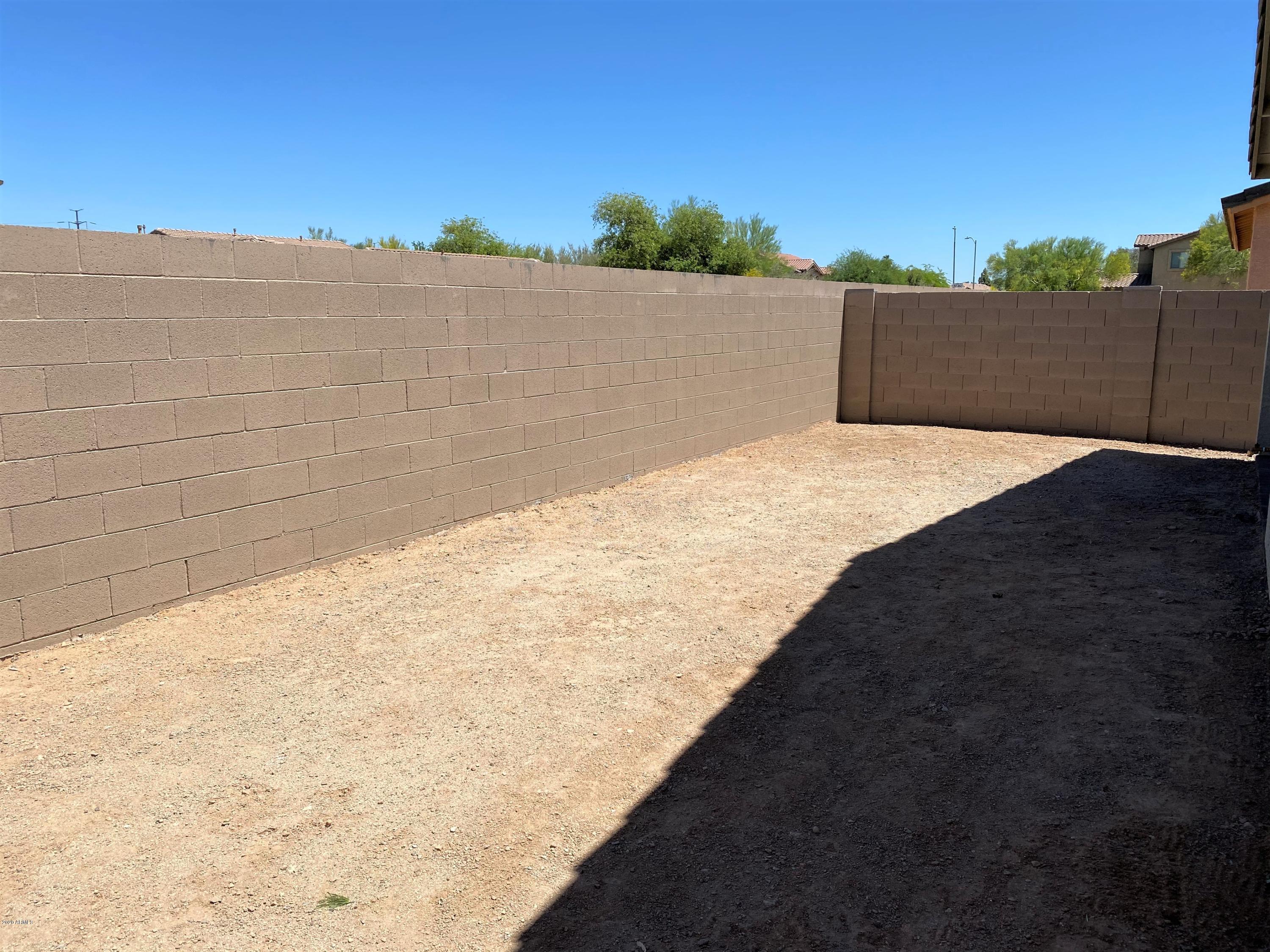 520 West Harwell Rd. Phoenix, AZ 85041 - Photo 16 of 17 lot 68 backyard