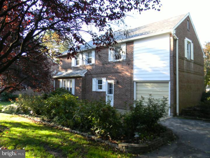 2639 Springfield Road Broomall, PA 19008 - Photo 4 of 12 Gallery Image 4