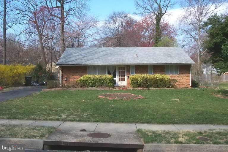 5405 Fremont Street Springfield, VA 22151 - Photo 29 of 30 Brick Rambler Florida Sun Room