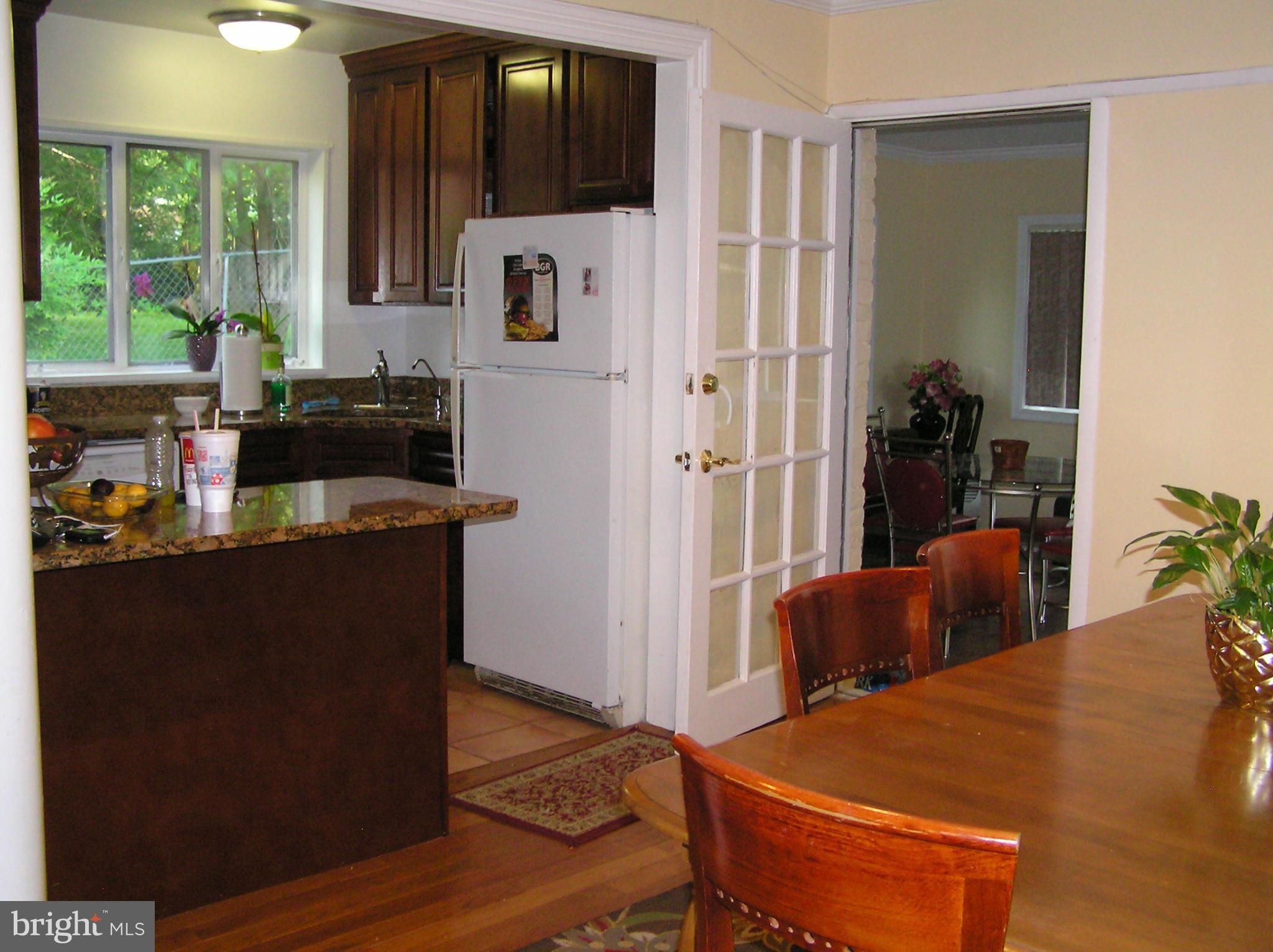 5405 Fremont Street Springfield, VA 22151 - Photo 4 of 30 Upgrade Kitchen