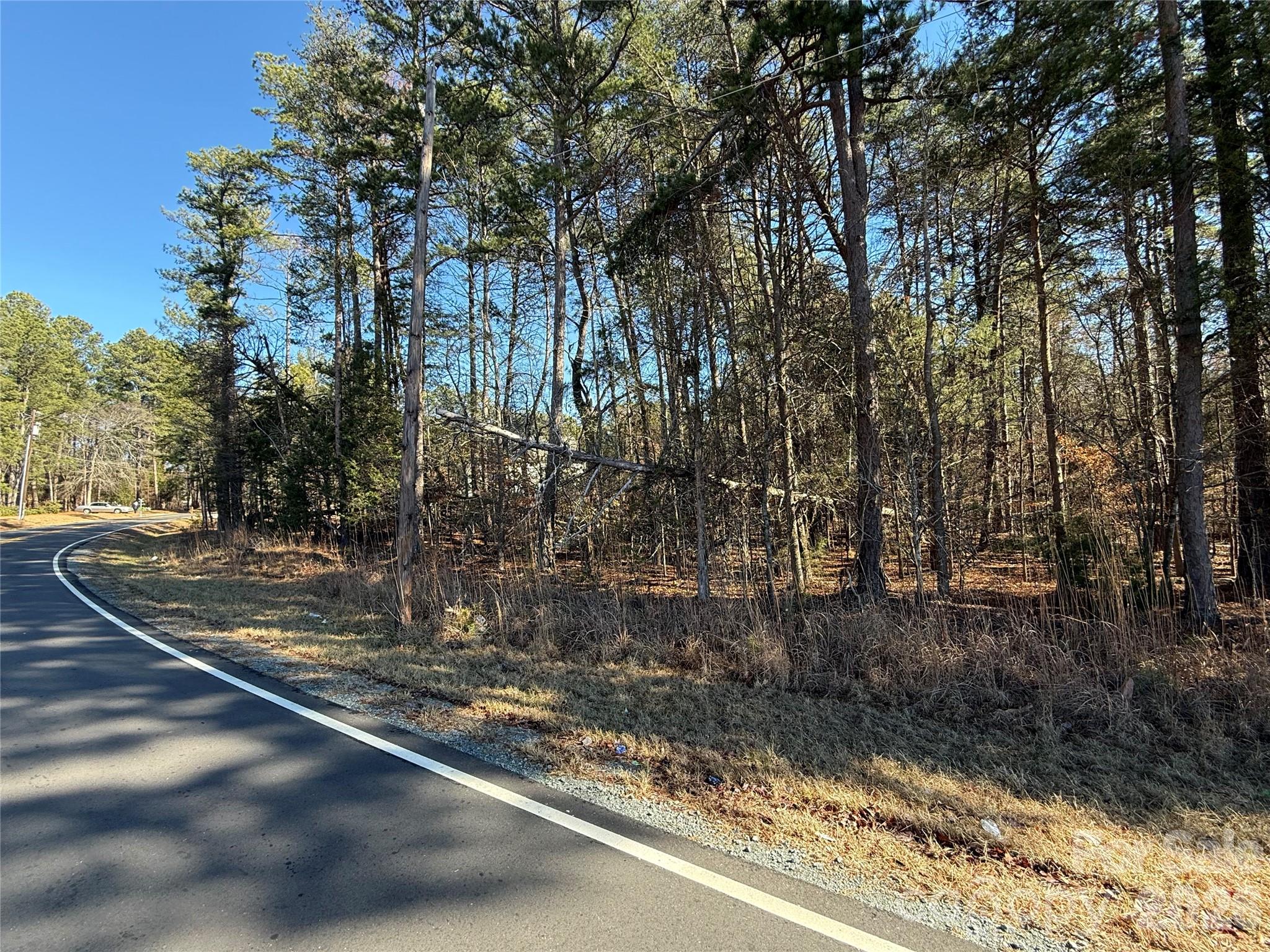 15425 Thomas Road Charlotte, NC 28278 - Photo 1 of 4