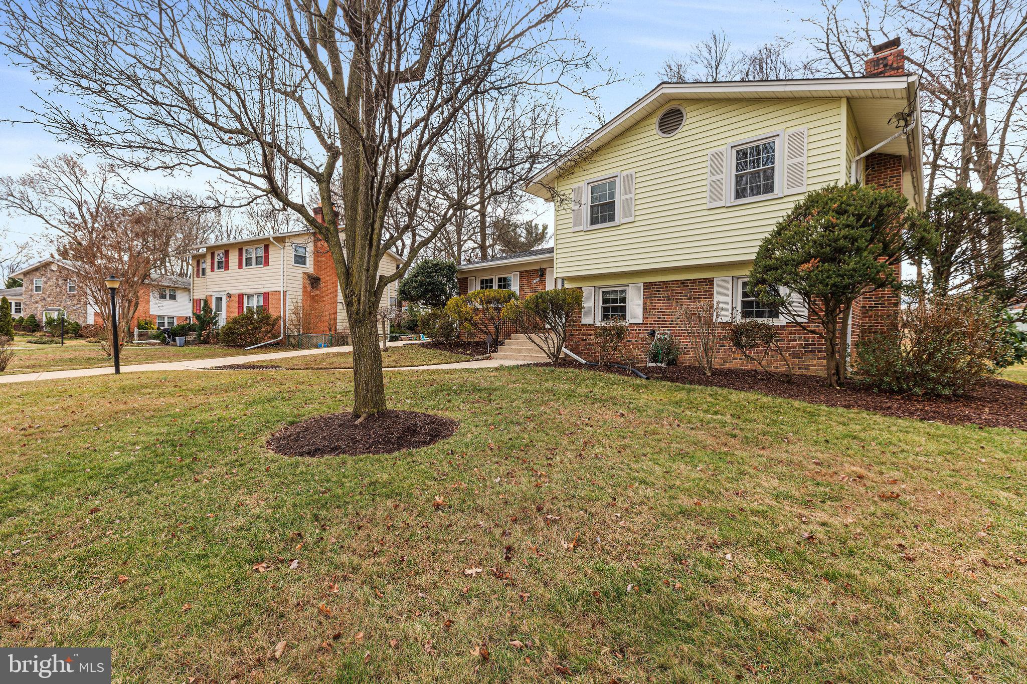 6106 Rivanna Drive Springfield, VA 22150 - Photo 3 of 43