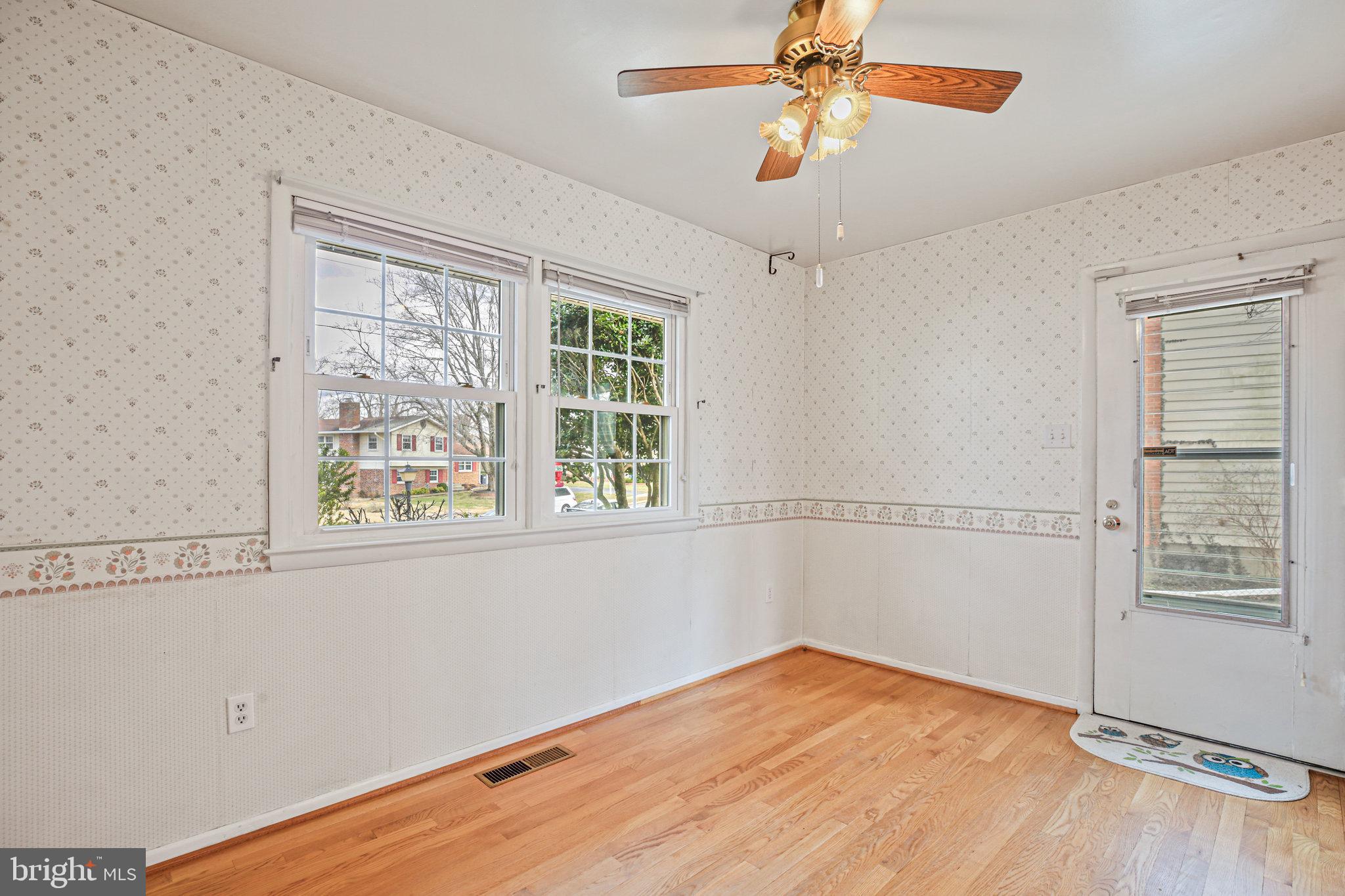 6106 Rivanna Drive Springfield, VA 22150 - Photo 9 of 43