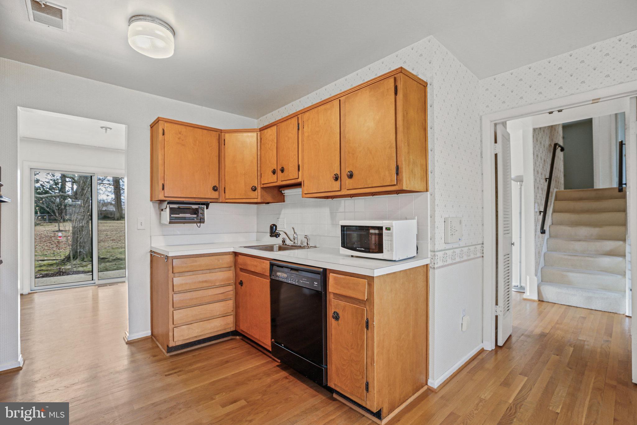 6106 Rivanna Drive Springfield, VA 22150 - Photo 10 of 43