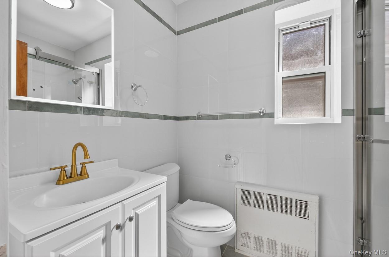 96-28 41st Avenue Queens, NY 11368 - Photo 24 of 28