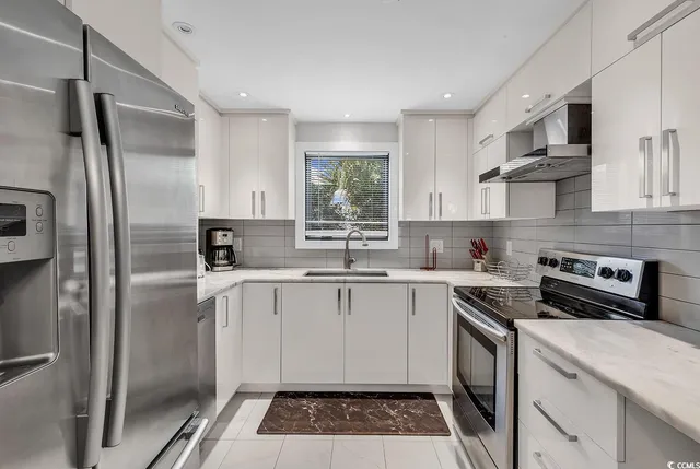 $359,900 | 305 21st Avenue South, Unit 113, Myrtle Beach, SC 29577