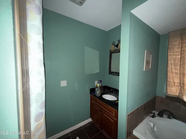 $189,900 | 9140 Franklin Creek Road, Moss Point, MS 39562