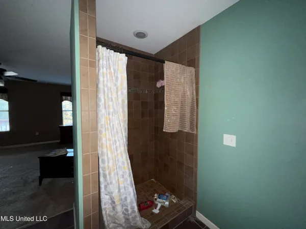 $179,900 | 9140 Franklin Creek Road, Moss Point, MS 39562