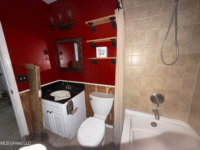 $189,900 | 9140 Franklin Creek Road, Moss Point, MS 39562