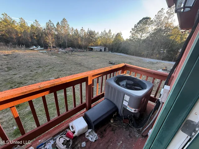 $189,900 | 9140 Franklin Creek Road, Moss Point, MS 39562