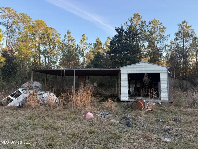 $189,900 | 9140 Franklin Creek Road, Moss Point, MS 39562