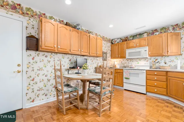 $359,000 | 1032 Estate Drive, Unit 1, Johnson City, TN 37604