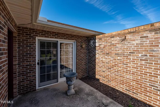 $359,000 | 1032 Estate Drive, Unit 1, Johnson City, TN 37604