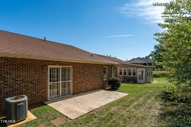 $359,000 | 1032 Estate Drive, Unit 1, Johnson City, TN 37604