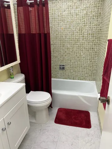 $225,000 | 5403 Southeast Miles Grant Road, Unit 108, Stuart, FL 34997