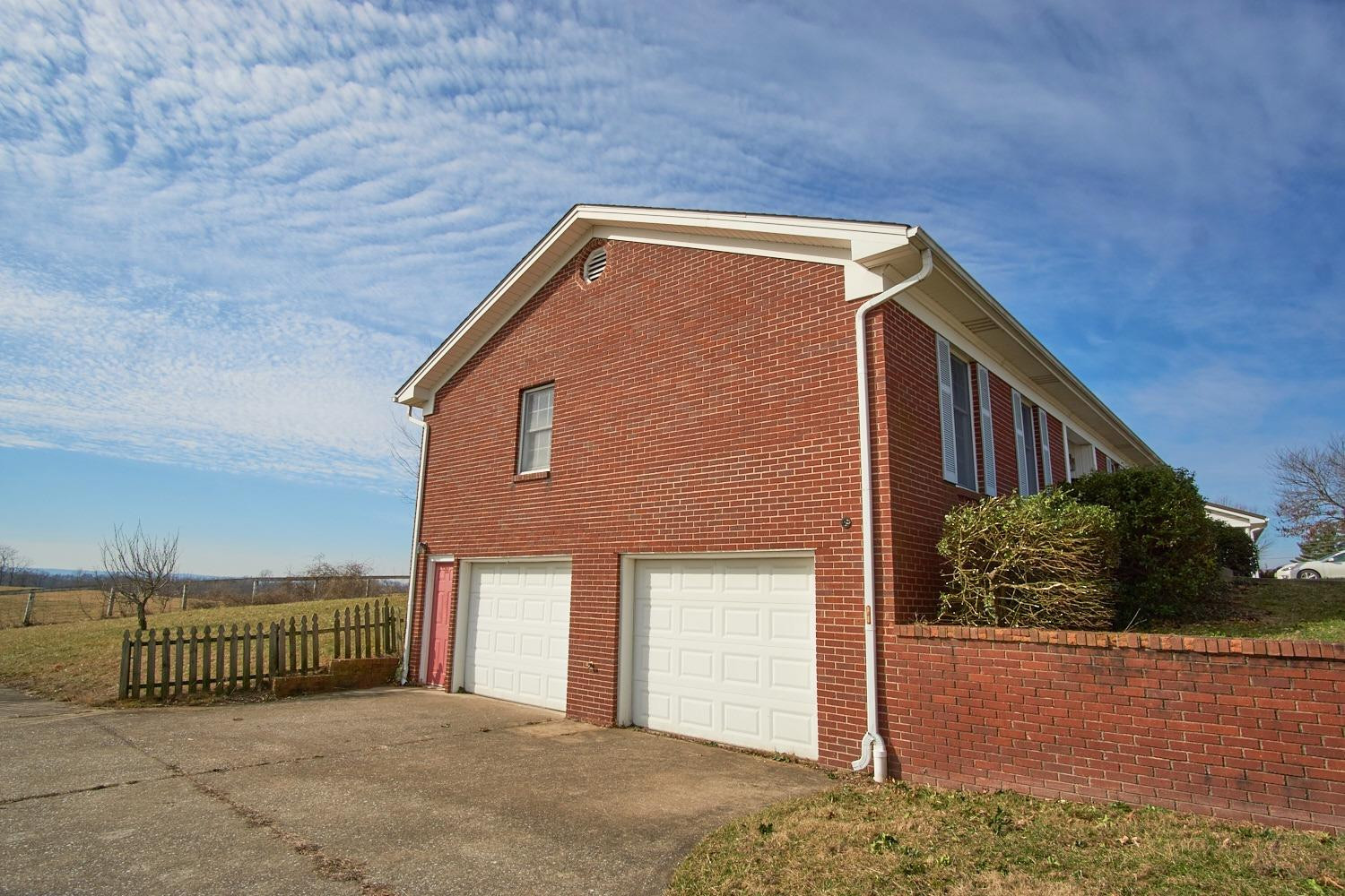 108 Scenic View Road Lancaster, KY 40444 - Photo 24 of 28 Photo 24