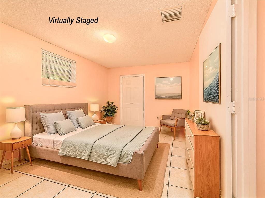 8702 Fish Lake Road Tampa, FL 33619 - Photo 15 of 38 Gallery Image 15